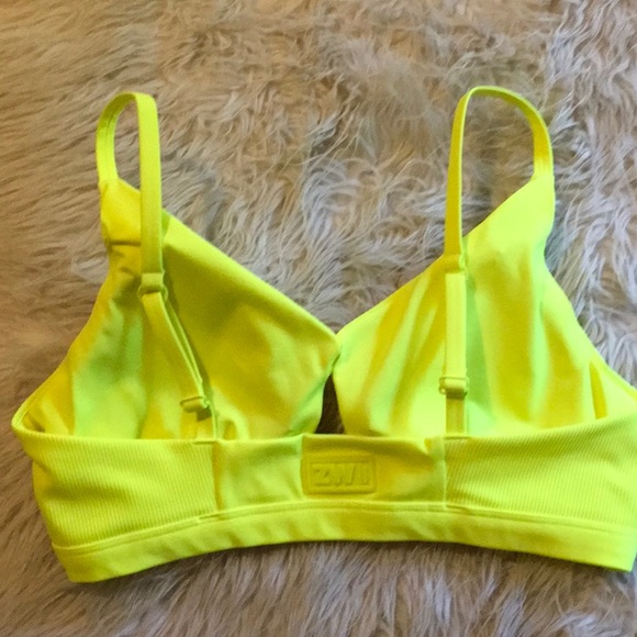 NWOT brand new Zumbawear bra - tried on once - Picture 2 of 3